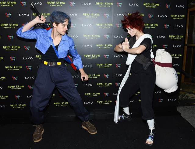 Palvin Barbara és Dylan Sprouse halloweeni jelmeze