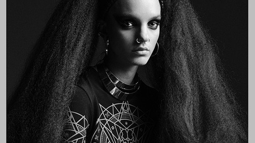 Mojzes Dóra divattervező új fejezetet nyitott