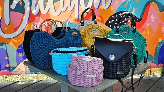 A kétgyermekes édesanya horgolt táskáira már Ördög Nóra is felfigyelt, és ez még csak a kezdet