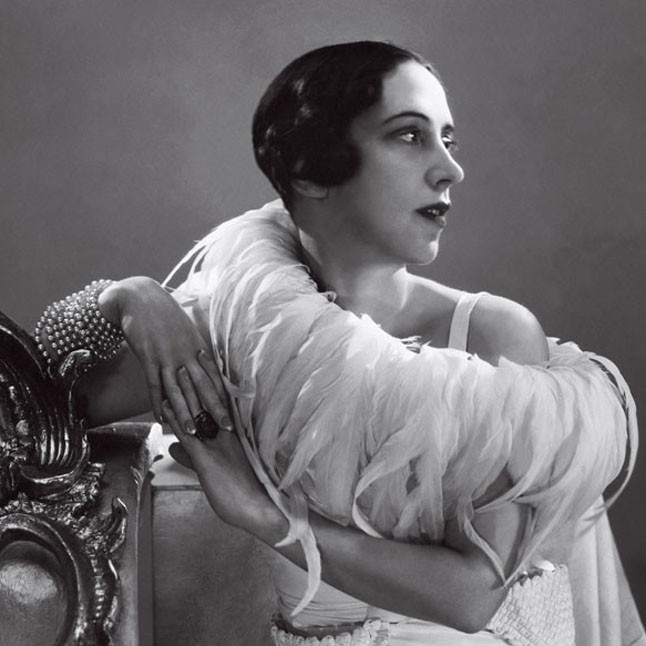 Homárruha és társai - Elsa Schiaparelli hordható művészete