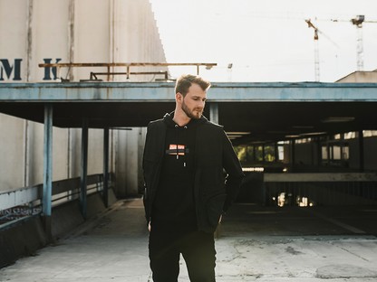 Te mit csinálnál, ha mindent lehetne? Az Audiopoeta új klipjében kaphatsz pár vad tippet