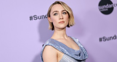 A szezon legmegosztóbb cipője úgy leigázta a vörös szőnyeget, hogy öröm volt nézni