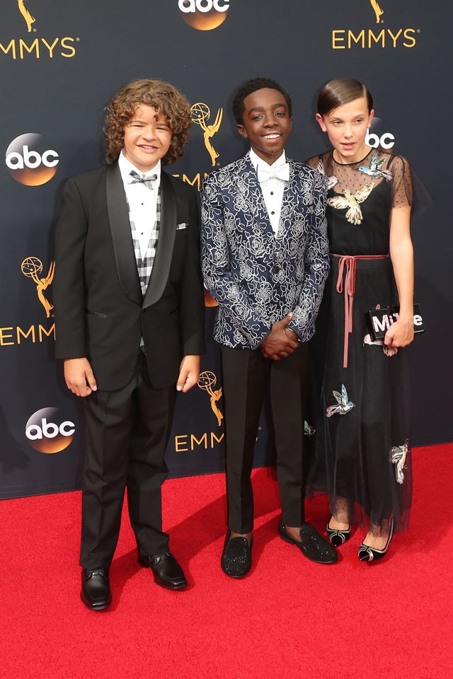 stranger things, netflix, emmy, bruno mars uptown funk, Millie Bobby Brown, Caleb McLaughlin, Gaten Matarazzo 