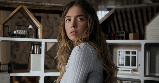 Vannak hibái, de évek óta nem láttunk olyan jó erotikus thrillert, mint a The Housemaid – A téboly otthona 