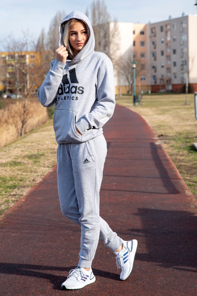 Ez az Adidas szett mindenhol megállja a helyét
