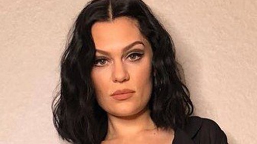 Megjelent az új kedvenc karácsonyi albumod Jessie J jóvoltából