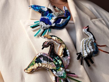 Még csak 24 éves, de már Olaszországban is árulják Czeglédi Mirjam egyedi kitűzőit