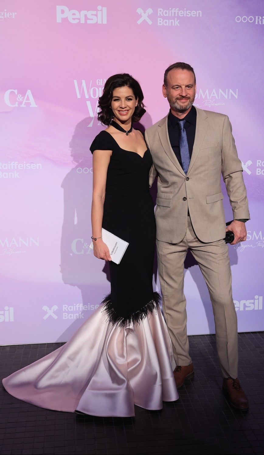 Ördög Nóra férjével, Nánási Pállal érkezett a GLAMOUR Women of the Year gálára