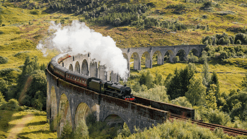 Ellátogatnál a Harry Potter legendás helyszíneire? Mutatjuk, mennyire mélyen kell a zsebedbe nyúlni