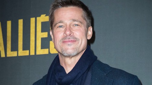 Brad Pitt újra szerelmes? Hollywood legdögösebb szőkeségét választja Angelina Jolie után