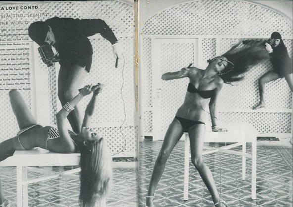 Karrierjének egyik legsűrűbb évében háromszor szerepelt a Vogue címlapján. Belső anyagokban pedig rengetegszer, itt éppen egy Helmut Newton fotósorozaton pózol.