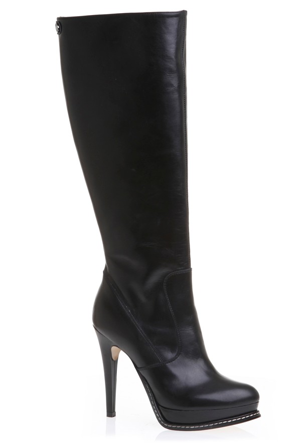 Platformos bőrcsizma BATA 39900 Ft, GLAMOUR-napokon 31920 Ft