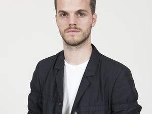 A lecserélt tervező a Céline divatházhoz igazolt