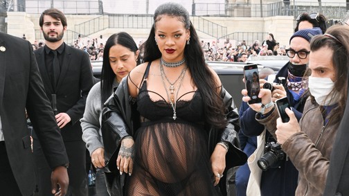 A Vogue szobrot emelt Rihanna tiszteletére