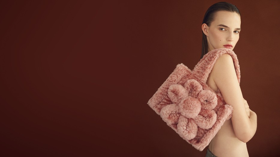 Táska: FLORENTINA LEITNER/sparklemonde.hu