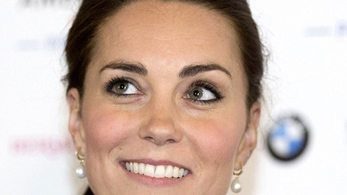 A legújabb trend: Láthatatlan fogszabályzó!