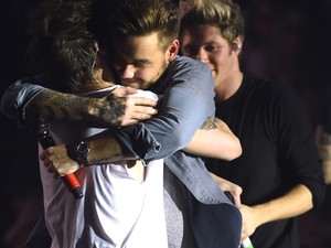 One Direction - megkönnyezték a  búcsúkoncertet