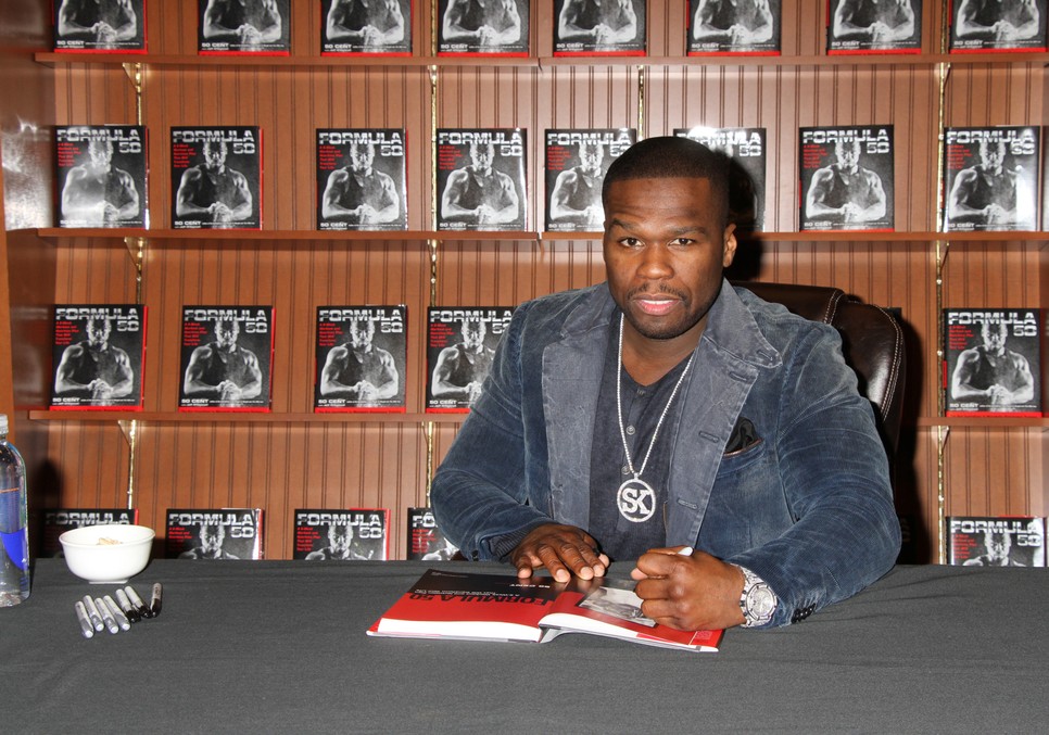 Nem ez az első könyve 50 Centnek, amiben megosztja tapasztalatait rajongóival