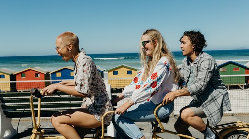 Sokan elveszítik a barátaikat, amikor kialakul egy párkapcsolatuk, de nem kell, hogy így legyen