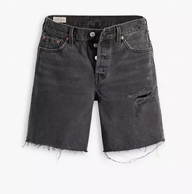 LEVI'S 26 990 Ft, GLAMOUR-napokon 21 592 Ft