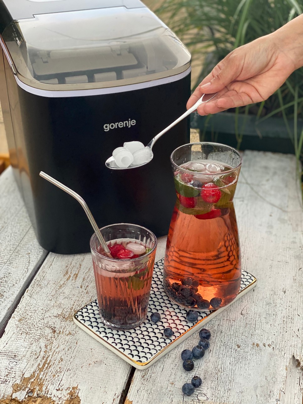 Ez a jégkészítő lesz minden nyári parti kötelező kelléke