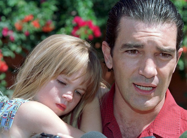 Antonio Banderas és az akkor még pici lánya, Stella