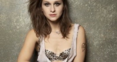 "Turkálókból öltözködöm" - interjú Németh Jucival