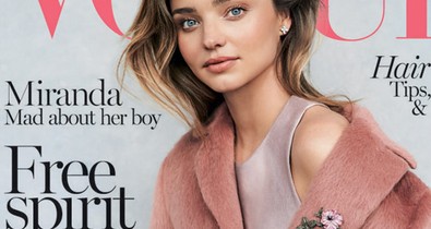 Miranda Kerr rózsaszínű látomás az ausztrál Vogue júliusi címlapján