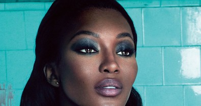 Emlékkönyv Naomi Campbell szupermodellről
