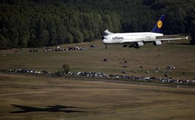 Megérkezett az Airbus 380 Budapestre