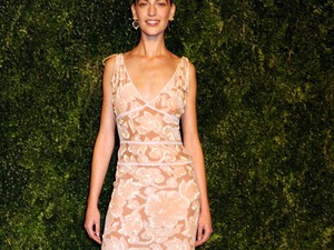 Axente Vanessa tündököl a vörös szőnyegen