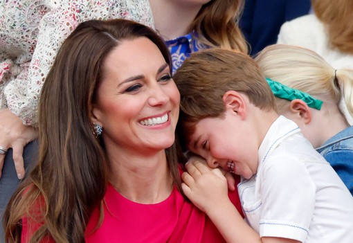 7 fotó, amin Lajos herceg kísértetiesen hasonlít Katalin hercegnére