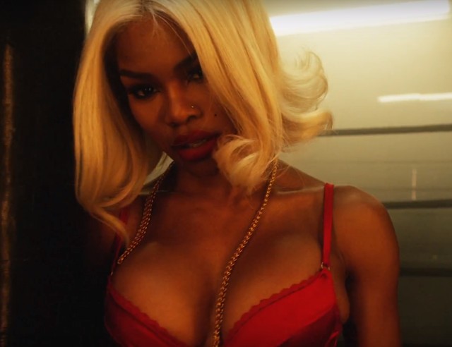 Teyana Taylor mellizomból üti szét a bokszzsákot ebben a videóban!