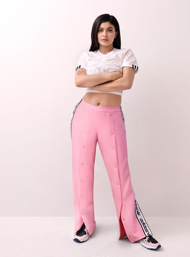 Kylie Jenner olyan vagány az Adidas kampányában, mint még soha