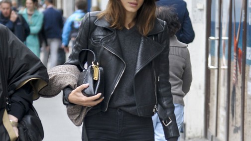 Figyelj Alexa Chung londoni stílusára