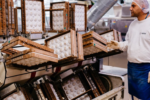 Új, teljesen egyedi formát és csomagolást kapnak a kedvenc karácsonyi csokijaid