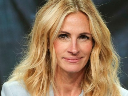 Julia Roberts olyan vagány stíluscsavart nyomott le, hogy leesik az állad