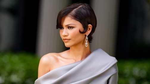 Zendaya éteri szépségként tündökölt, óriási szárnyakkal vonult végig a vörös szőnyegen