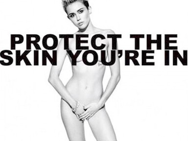 Miley Cyrus jótékonyságból vetkőzött meztelenre