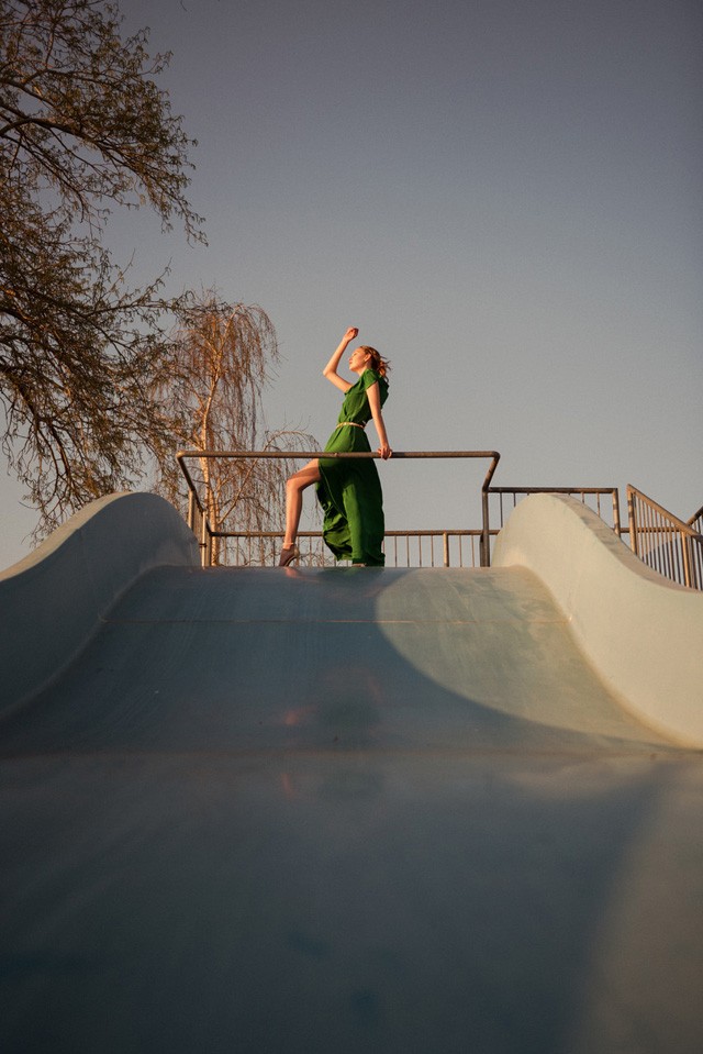 Teniszezőből divattervező - interjú a VIKTORIAVARGA Budapest márka alapítójával