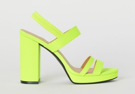 MAGAS TALPÚ SZANDÁL H&M 4990 FT