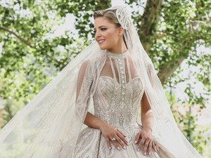 Ilyen káprázatos menyasszony leszel, ha a világ egyik leghíresebb divattervezője lesz az apósod