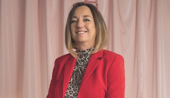 Rácz Zsuzsa:  „Mi marad egy nőből, ha a gyerekek kirepülnek, hogyan lehet újrakezdeni?"