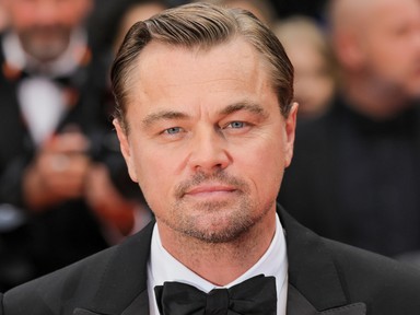 Mégis mi történik Leonardo DiCaprio arcával? Hirtelen alig ismertünk rá a sármos színészre