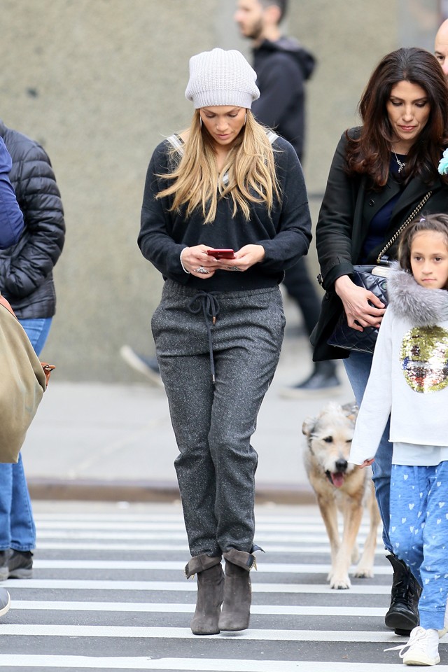 Jennifer Lopez street style