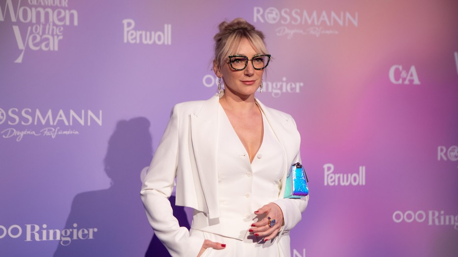 Borbély Alexandra egy Karl Lagerfeld szettben gálázott