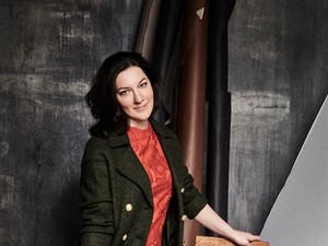 Ki mondta, hogy a csipke köverít? Maróy Krisztina főszerkesztő bizonyítja az ellenkezőjét