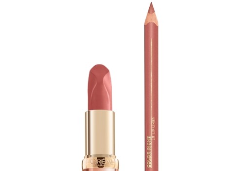 Így válaszd ki a tökéletes nude szájceruza és rúzs kombinációját, hogy optikailag növeld az ajkaid méretét