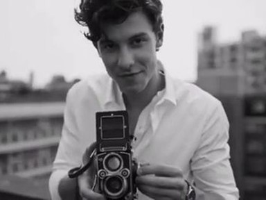 Pulzusemelkedés: Shawn Mendes őrjítően sármos