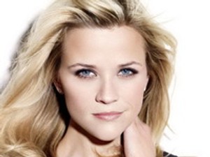 Reese Witherspoon és az AVON az erőszak ellen